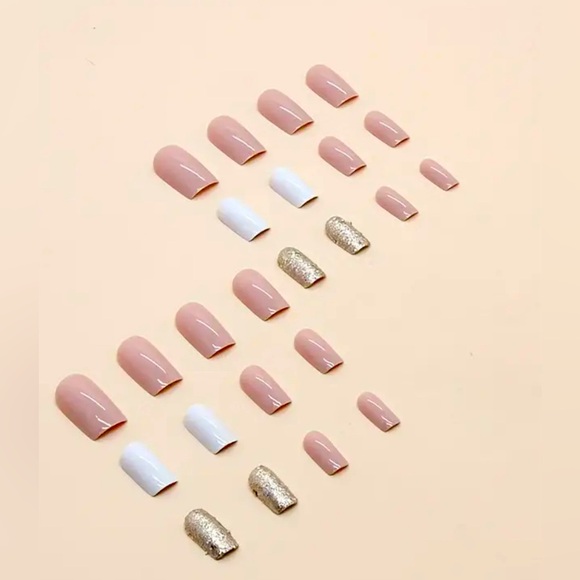 Silvery Shimmer, Pink & White Rounded Square Press On Nail Kit - Picture 2 of 3